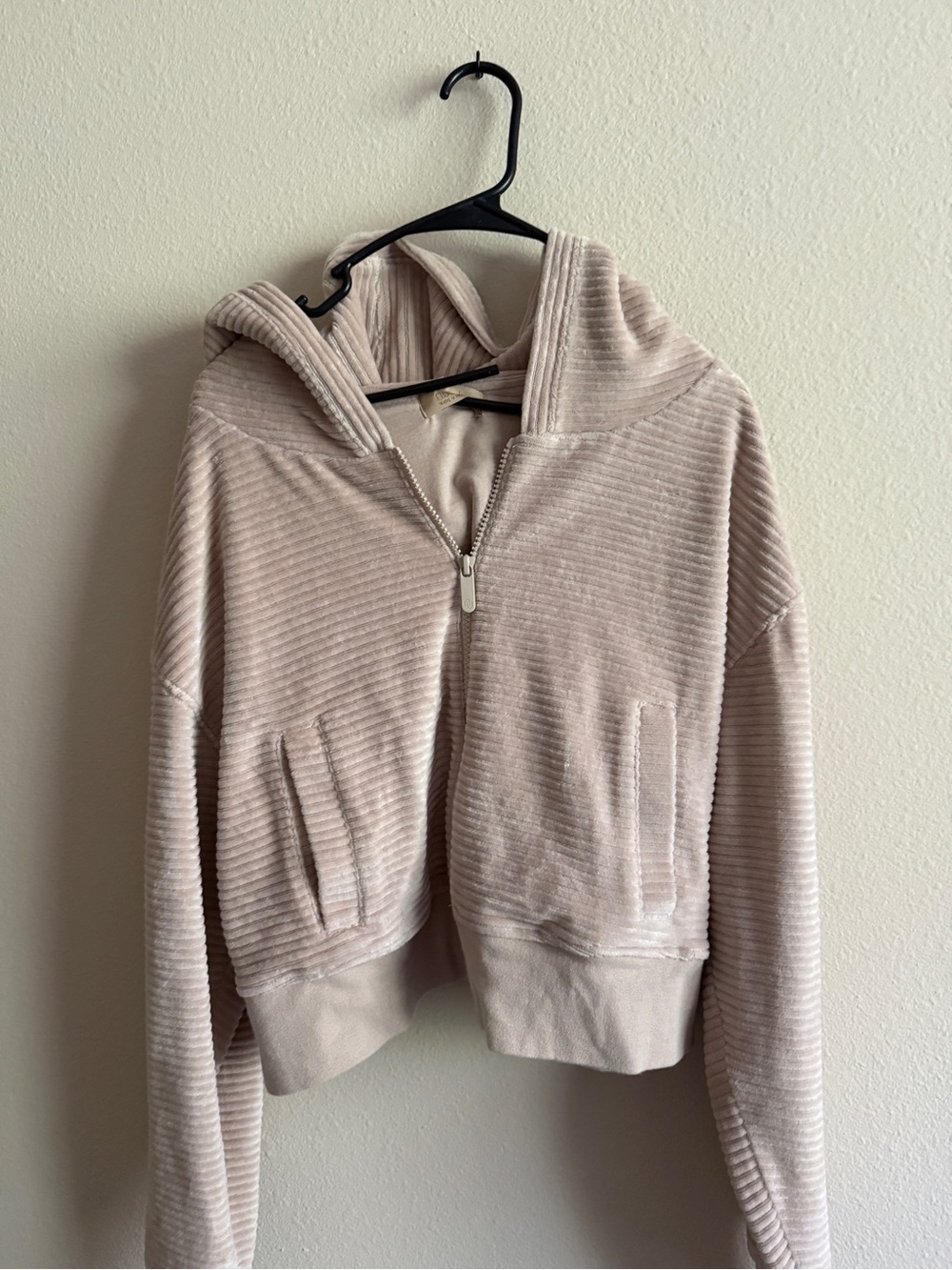nuuds Ribbed Cropped Zip Hoodie in Light Beige